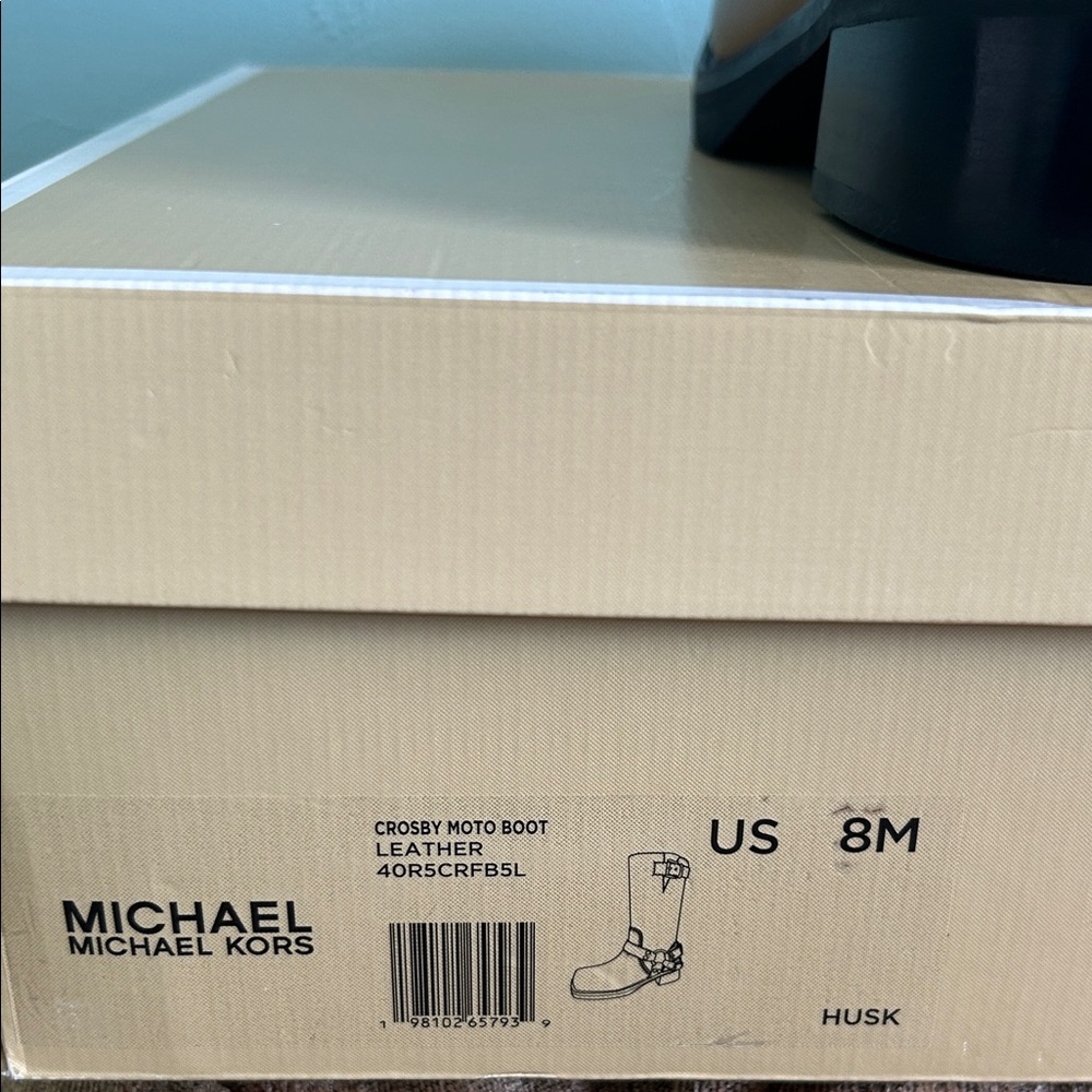 NWOT Michael Kors Brown Leather Heeled Boots - Picture 5 of 6